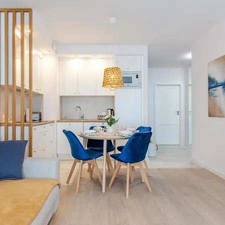Apartament Blue Door Marina 아파트 *